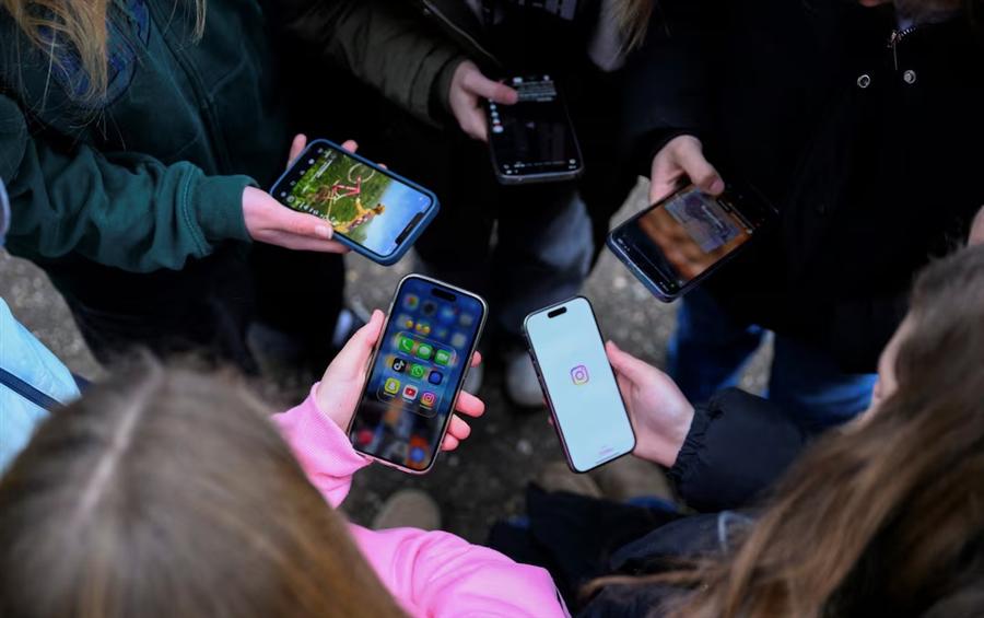 Egypt orders social media platforms to restrict accounts for children under 13